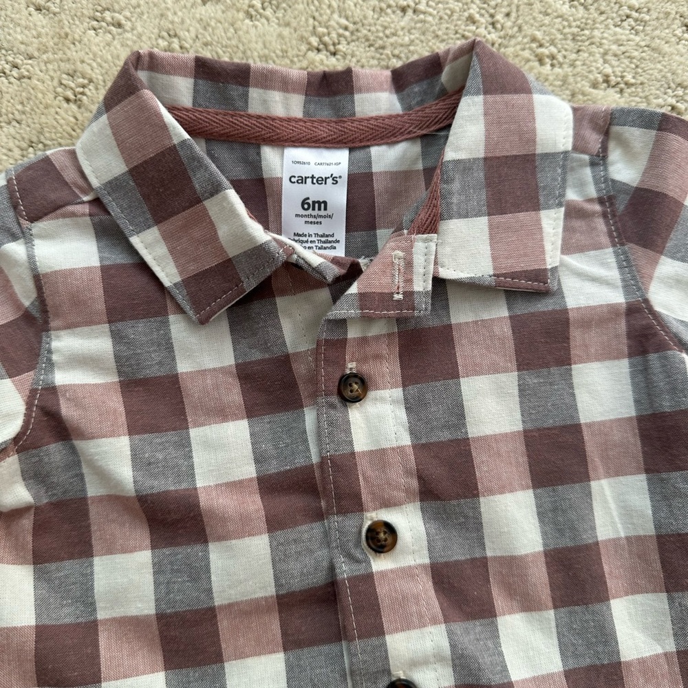 NWOT-Carters rompers - Picture 2 of 4